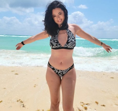 LunaLux ASMR schauspielerin erwachsene archiv