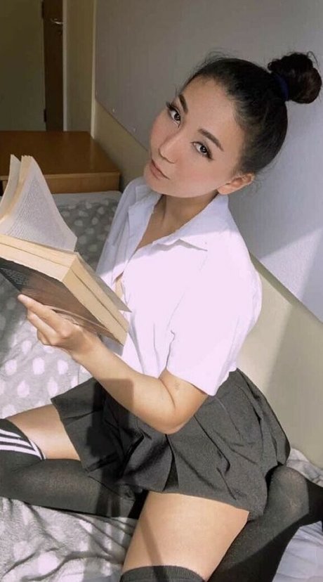 Aveya s porno perfekte galerien