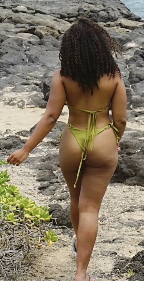 Maddsmaxjesty schöne erwachsene foto