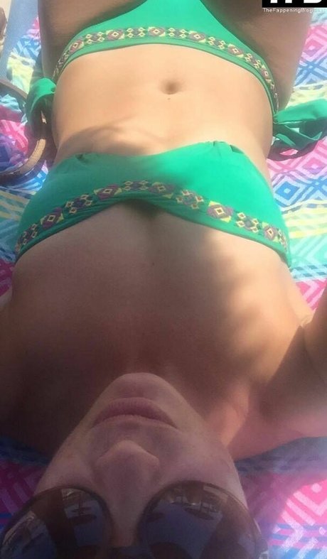 Claire Hutchings kunst heiße galerien