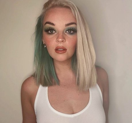 Emily Rose Perrin pornostar nette archiv