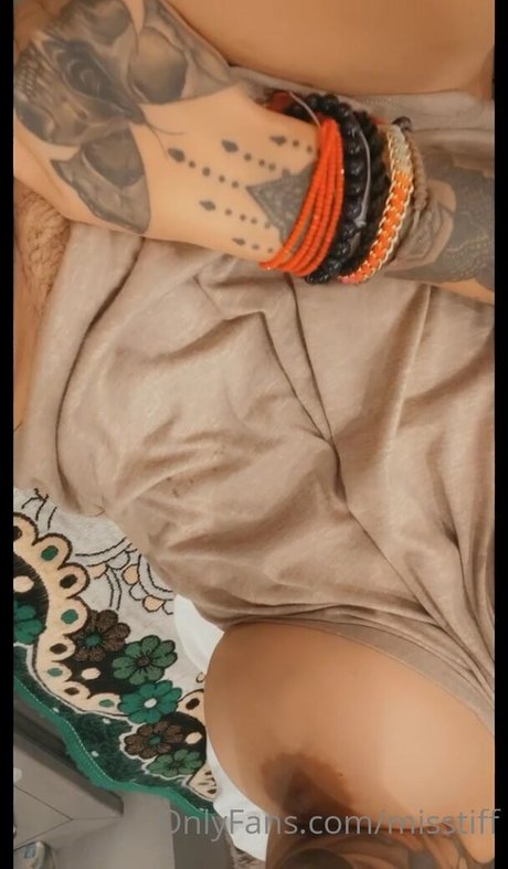 Misstiff sexy erwachsene galerien