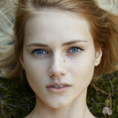 Alenka Aganova sex pornostar foto