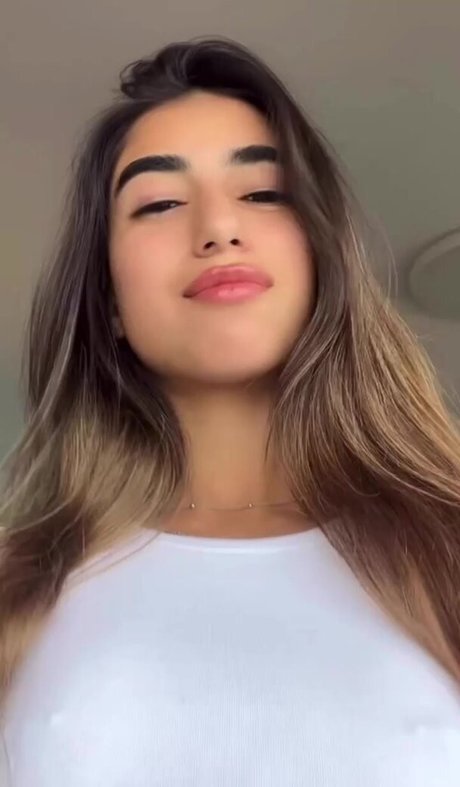 Lia Barlev freie sex bild