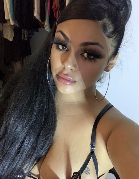 joi teen onlyfans heiße nackt foto