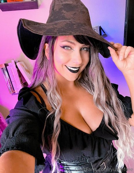 yuuiefree sexy heiße bilder