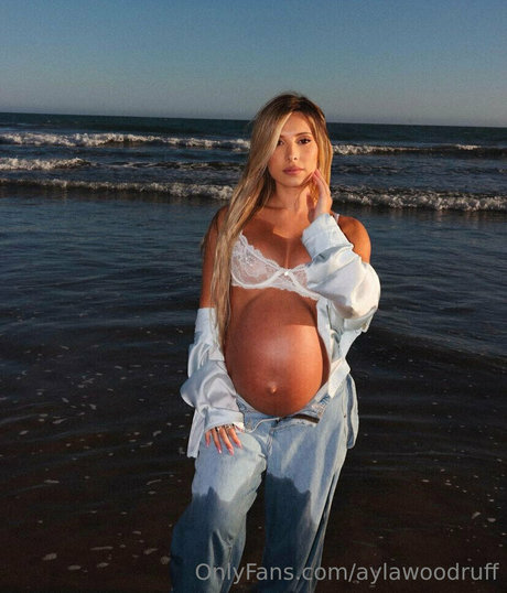 aylawoodruff perfekte erwachsene foto