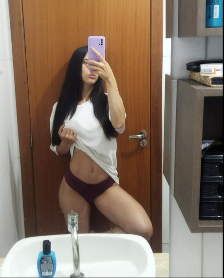 rothaarige teen onlyfans sexy nacktheit bilder