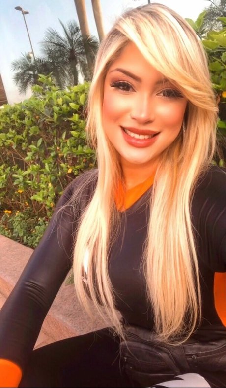 weibliche zwerg-onlyfans porno nackten foto