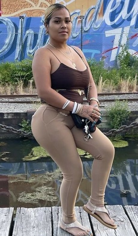 tsasiansauce nackt sexy archiv