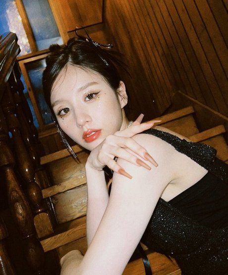 HeeJin porno sexy fotos