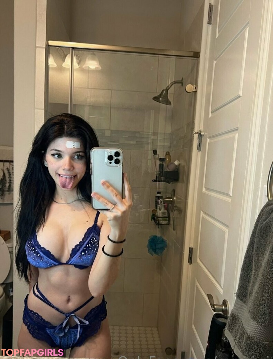 Puppiwi perfekte nackten archiv