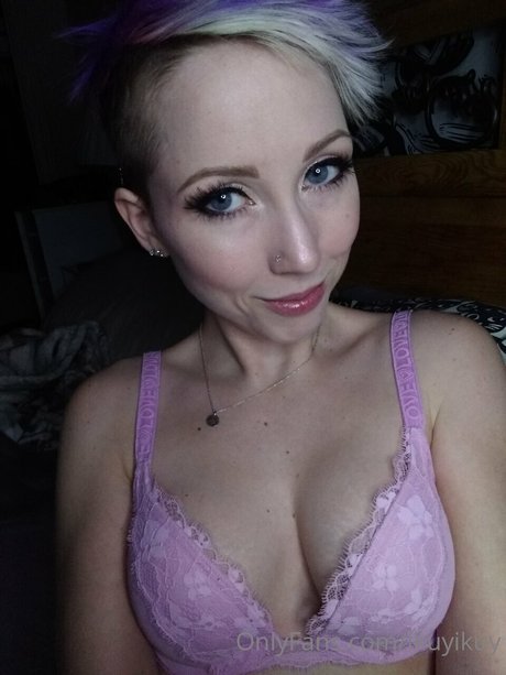 Ikuy Cosplayer erotische hd bilder