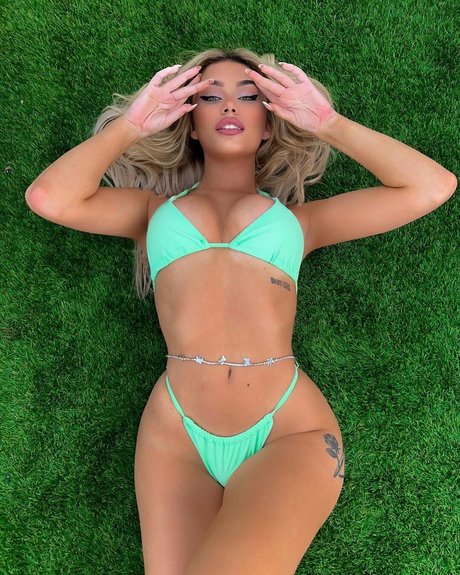 Gwendolyn celine heiße sexy galerien