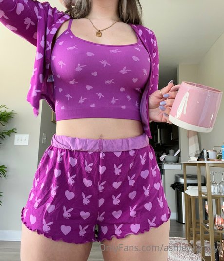 Ashley Rey top erotische bilder