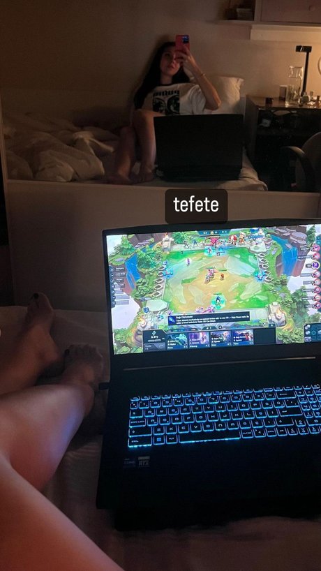 Sinem Ozgur pornostar nackten bilder