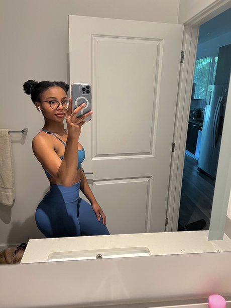 männliche promi-onlyfans kostenlose pornographische bilder