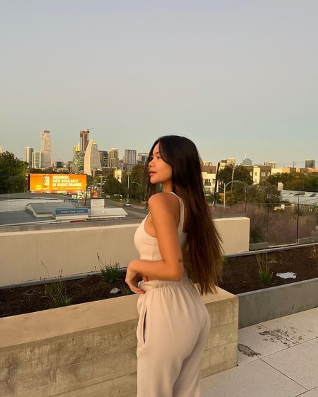 Meilani Kalei nackt hd galerien