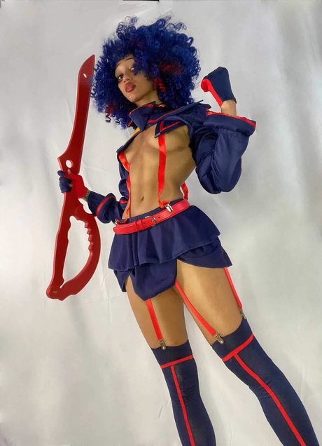 Ladokei Crystal perfekte pornographische foto