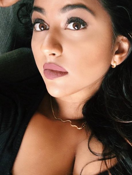 Cynthia Kumar heiße hübsche galerien