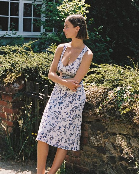 Amelie Manzoli erotische heiße bilder