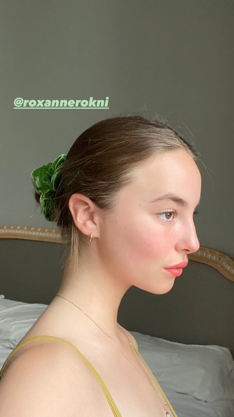 Amelie Manzoli nackt freie galerien