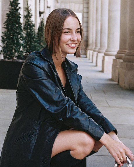 Amelie Manzoli heiße pornographische bilder