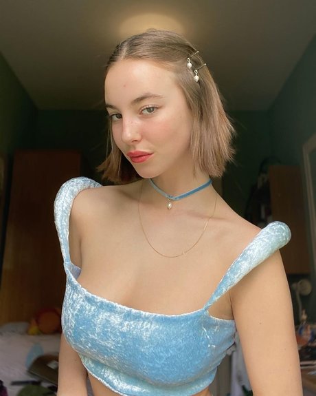 Amelie Manzoli perfekte freie bilder