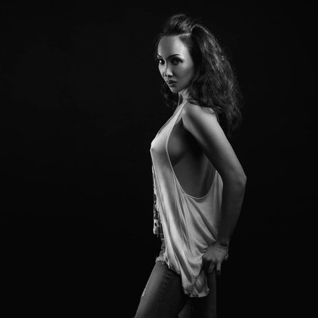 Celine Tran_ nacktheit pornographische foto