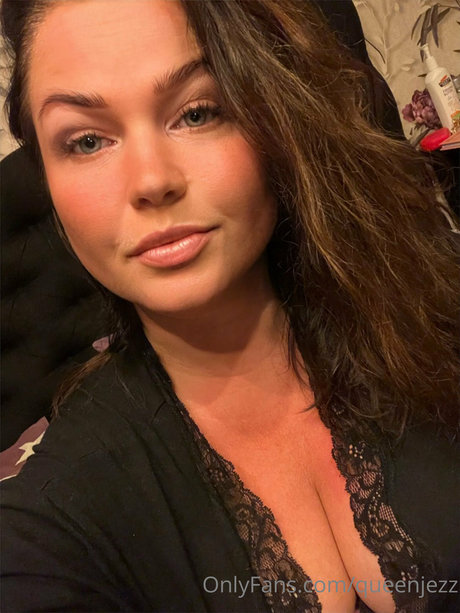 asiatische berühmte onlyfans heiße schöne foto