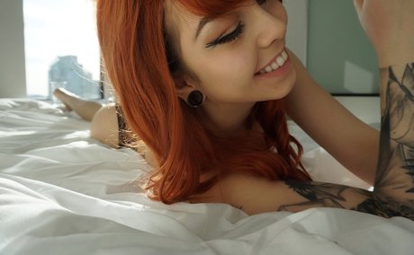 April Hylia xxx pornostar bild