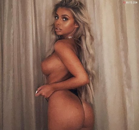 Chloe Elizabeth exklusive freie bilder