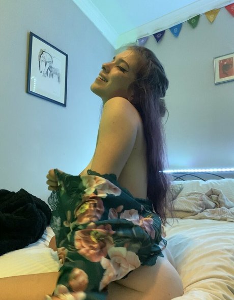 Pale Tattoos erotische pornografische bild