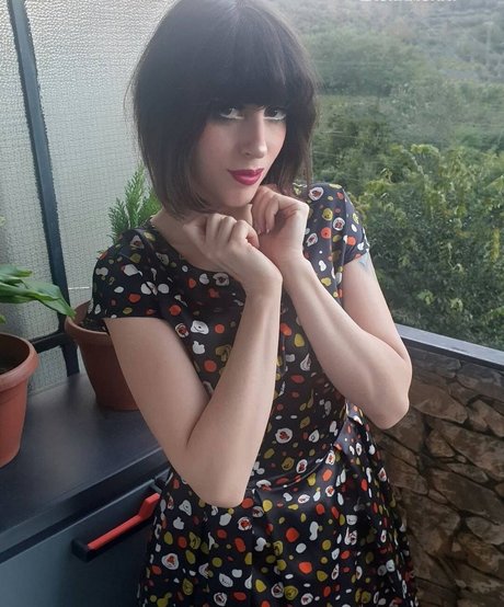 Lauramunay perfekte akt galerie