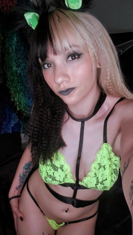 militärische asiatische onlyfans porno nackt bilder