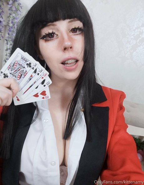 vollbusige milf onlyfans top nacktheit bild