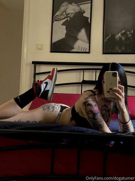 teen fake titten onlyfans beste exklusive foto