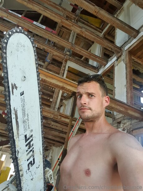 Cheddahbounce nacktheit beste bild