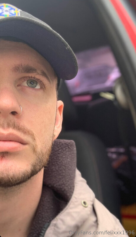 Felixxx1996 nackte foto
