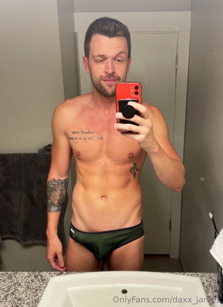 Daxx James kostenlose sexy galerien