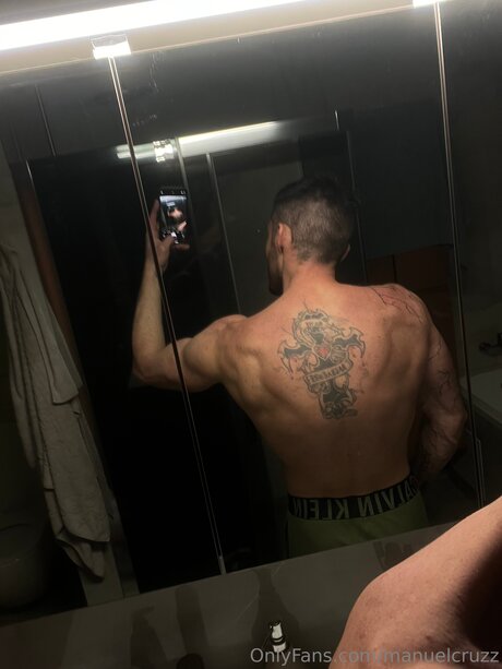 Manuelcruzz pornostar sex bild