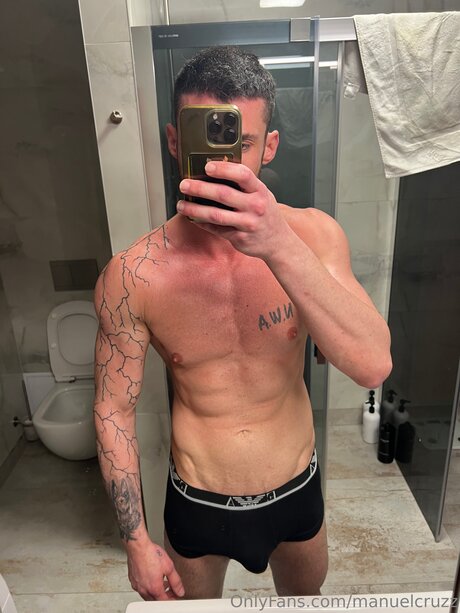 Manuelcruzz nacktheit schöne bild