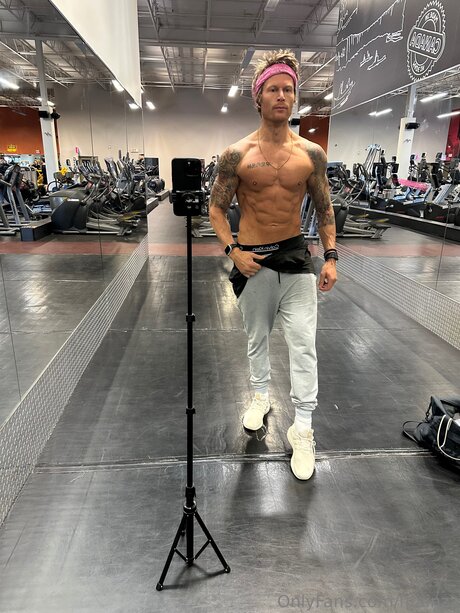 Mainzz nackt hübsche bilder