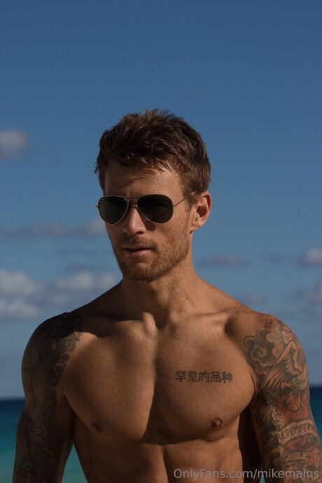 Mainzz schauspielerin sexy archiv