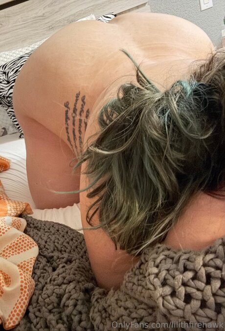 Lilithfirehawk kunst pornographische bilder