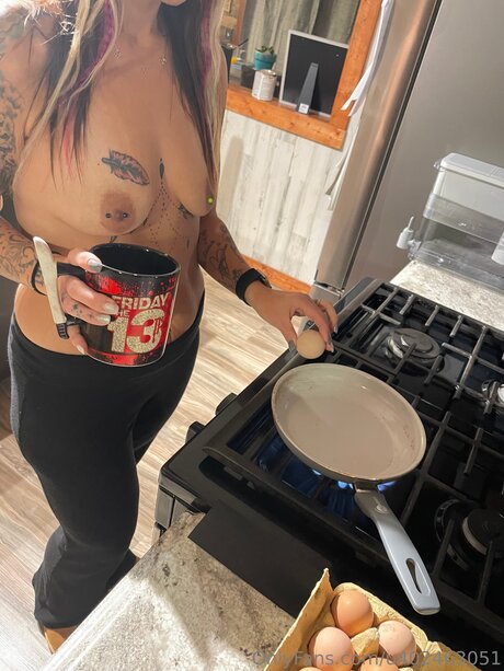 U402463051 hübsche freie bild