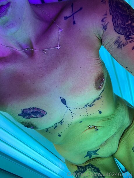 U402463051 xxx sexy bild