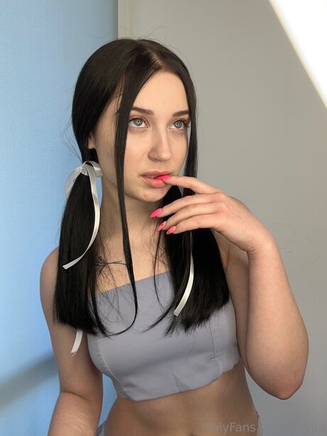 Tinylia erwachsene sexy galerie