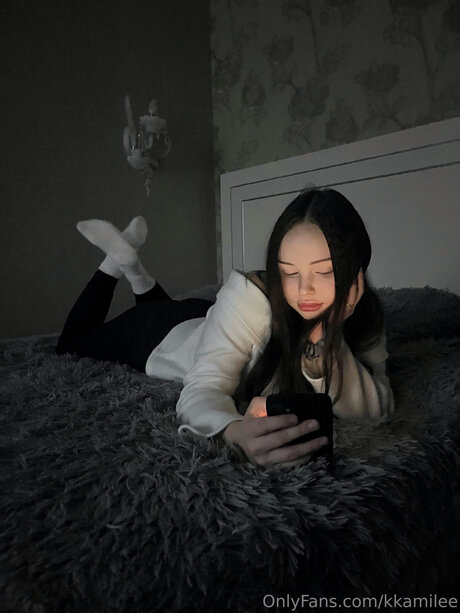 Kkamillee model sexy foto