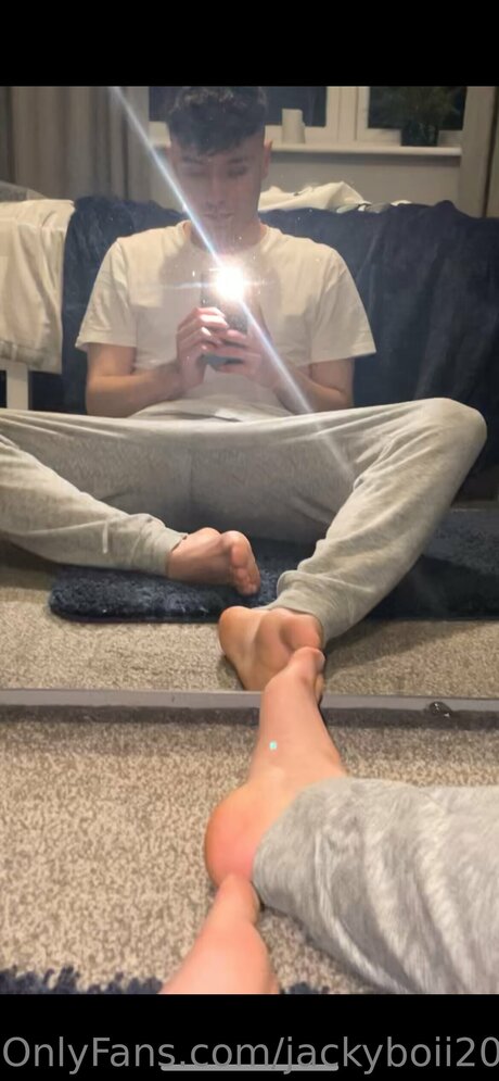 Jackyboii2001 hübsche nacktheit bild